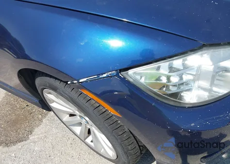 2011 BMW 328I из США, поврежденный, VIN WBAPH7C56BE680769